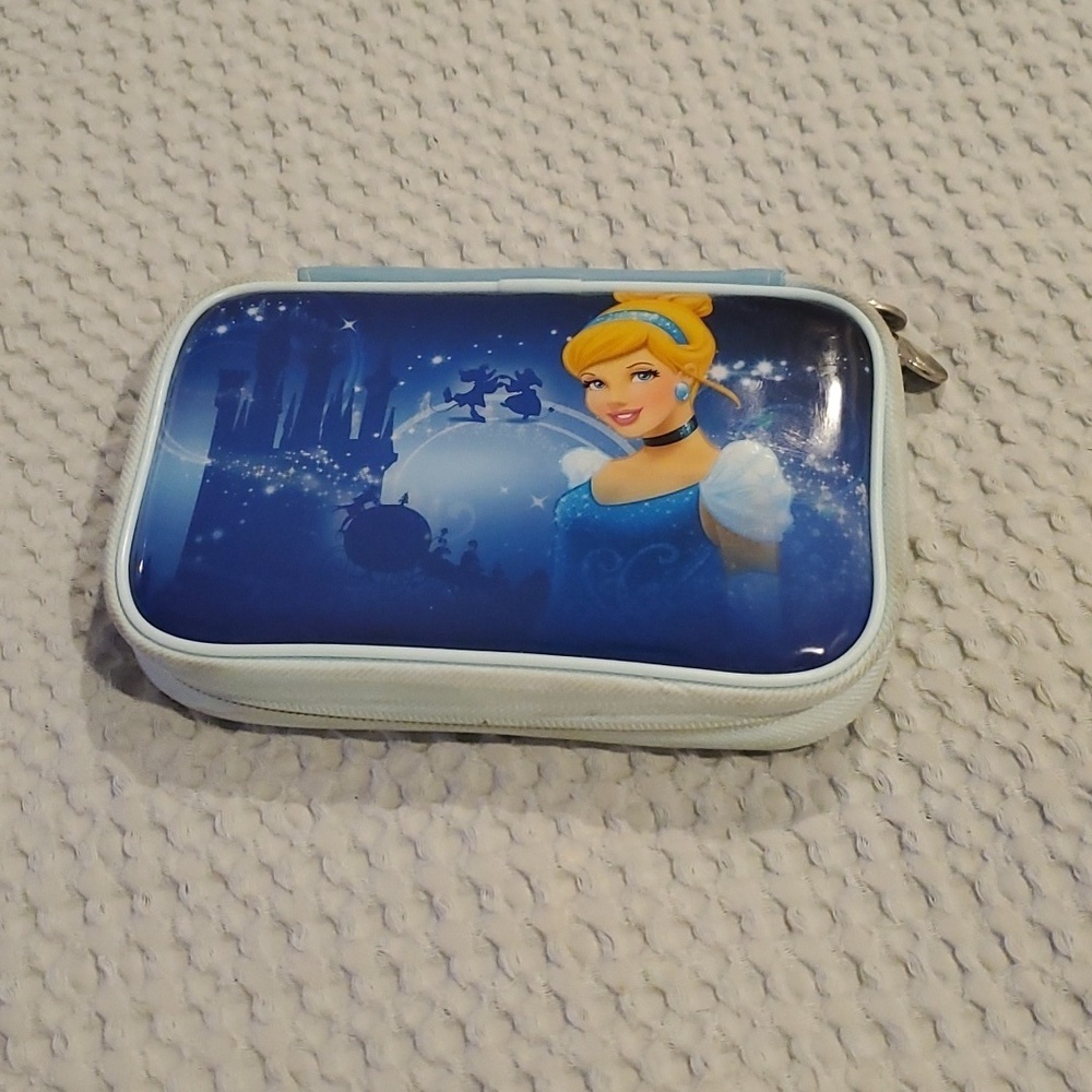 Disney Cinderella Nintendo ds case & one game